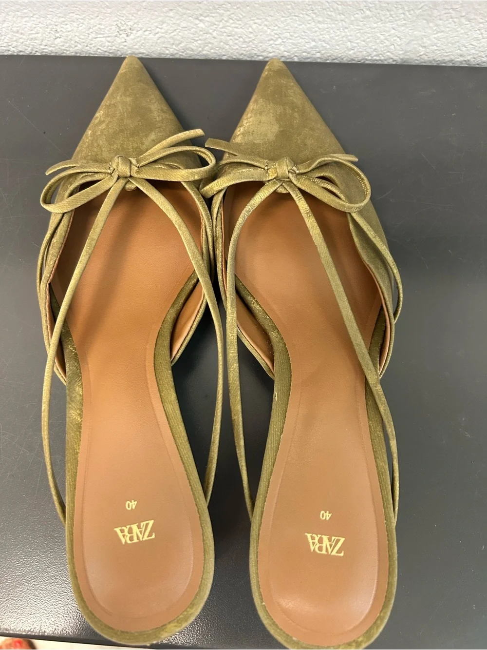 ZARA Olive Green Pointed Toe Bow kittenheel mules 40